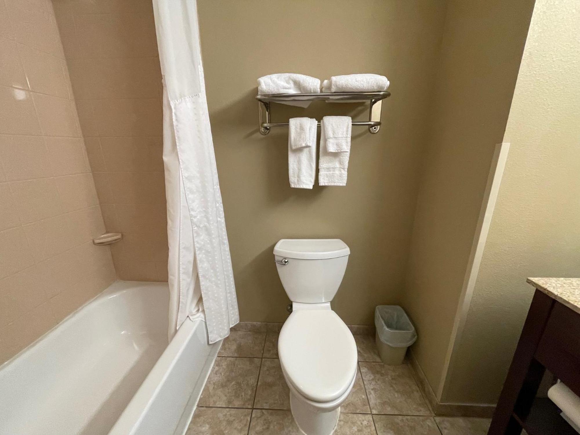 Holiday Inn Express Belle Vernon Kültér fotó